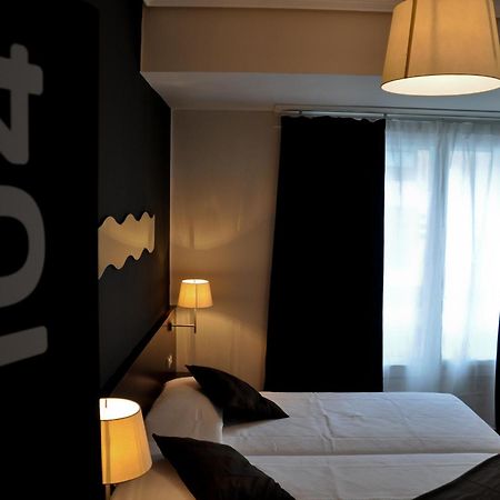 Hostal La Rotonda コマルカ・デ・オウレンセ エクステリア 写真