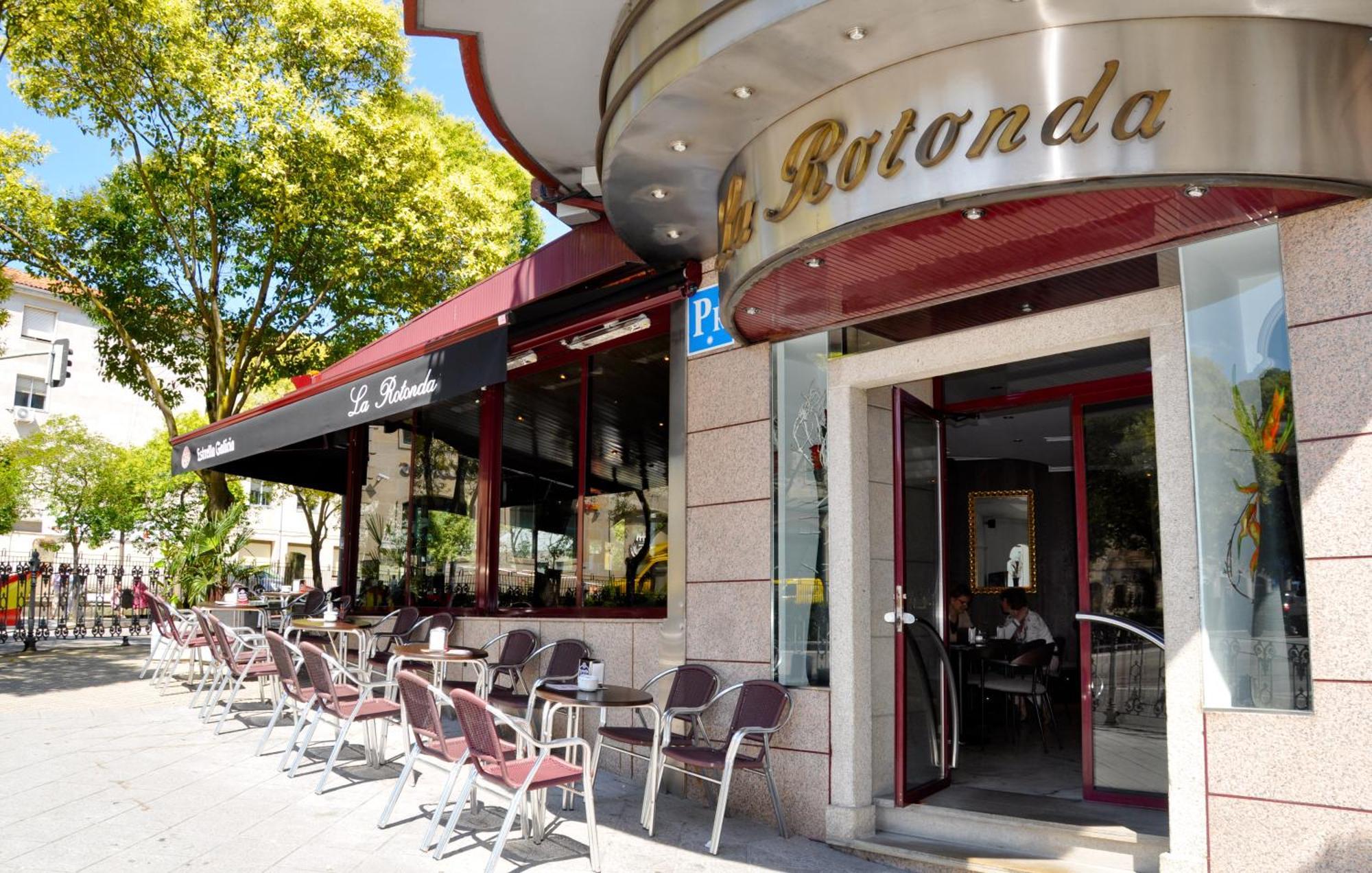 Hostal La Rotonda コマルカ・デ・オウレンセ エクステリア 写真