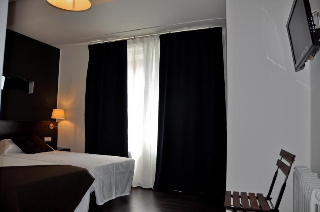 Hostal La Rotonda コマルカ・デ・オウレンセ 部屋 写真